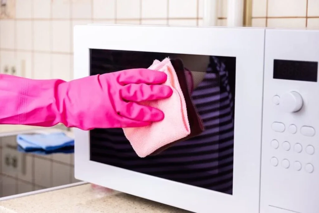 clean microwave