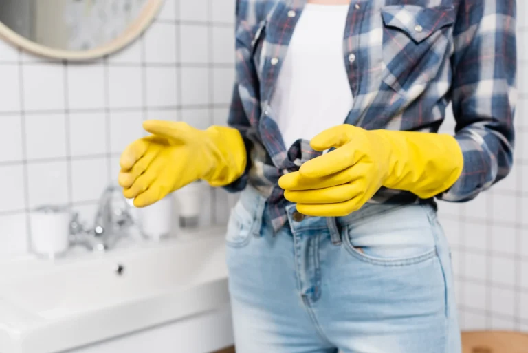 how to remove rust from metal