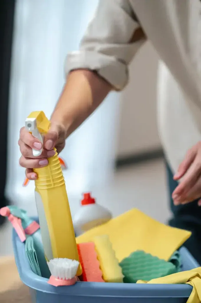recurring cleaning near me Greenfield